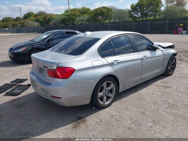 WBA3B1C50EPV79491 BMW 320i