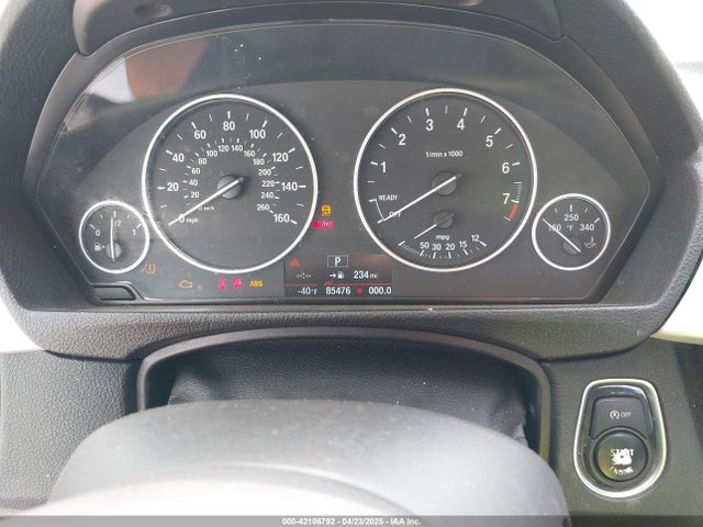 WBA3B1C50EPV79491 BMW 320i
