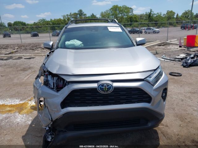 2T3C1RFVXRC293952 Toyota Rav4 Xle Premium