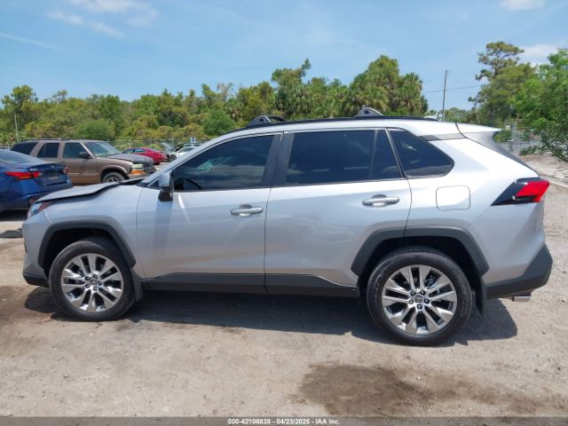 2T3C1RFVXRC293952 Toyota Rav4 Xle Premium