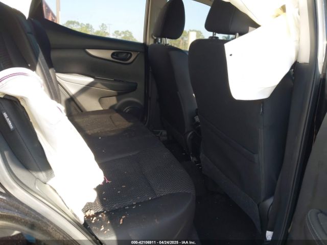 JN1BJ1AV7NW340713 Nissan Rogue Sport S Fwd Xtronic Cvt