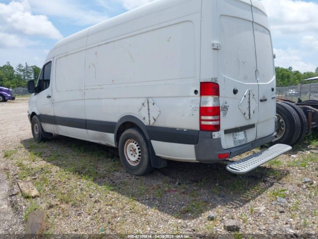 2012 MERCEDES-BENZ SPRINTER 2500 WD3PE8CB0C5688417 Photo 2