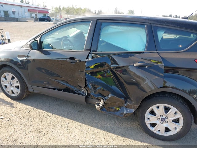 1FMCU0F79GUB48412 Ford ESCAPE S