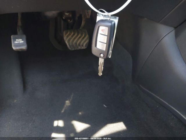 KNMAT2MV7HP533088 Nissan ROGUE S