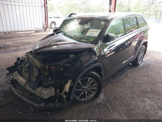 5TDJZRFH2KS594988 Toyota Highlander Xle