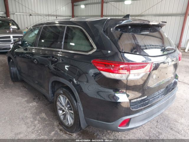 5TDJZRFH2KS594988 Toyota Highlander Xle