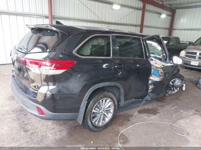 5TDJZRFH2KS594988 Toyota Highlander Xle