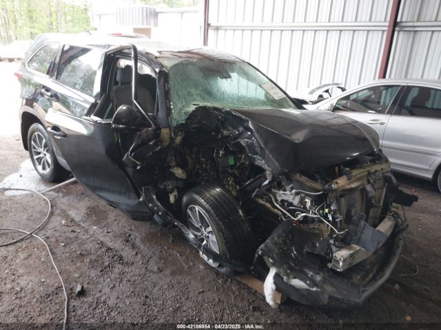 5TDJZRFH2KS594988 Toyota Highlander Xle