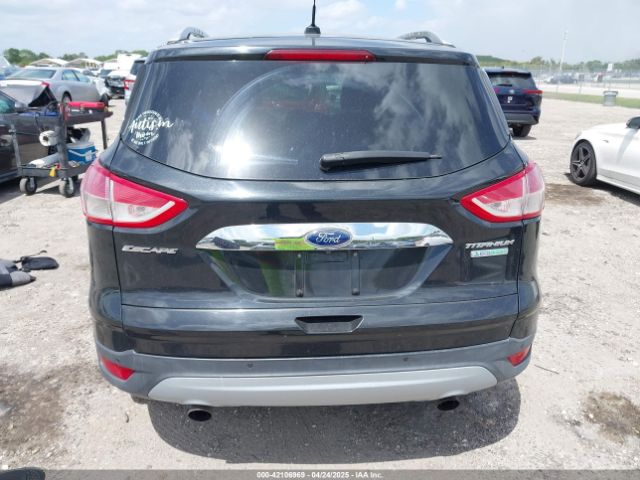 1FMCU0JX8FUC62035 Ford Escape Titanium