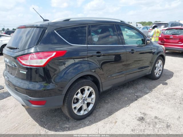 1FMCU0JX8FUC62035 Ford Escape Titanium