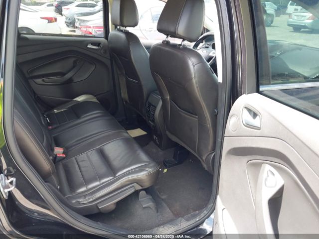 1FMCU0JX8FUC62035 Ford Escape Titanium