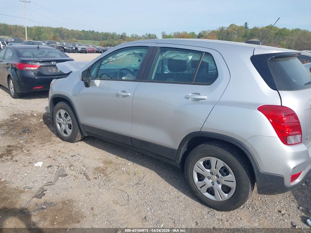 Chevrolet TRAX LS 2017 KL7CJKSB3HB232738 Image 3