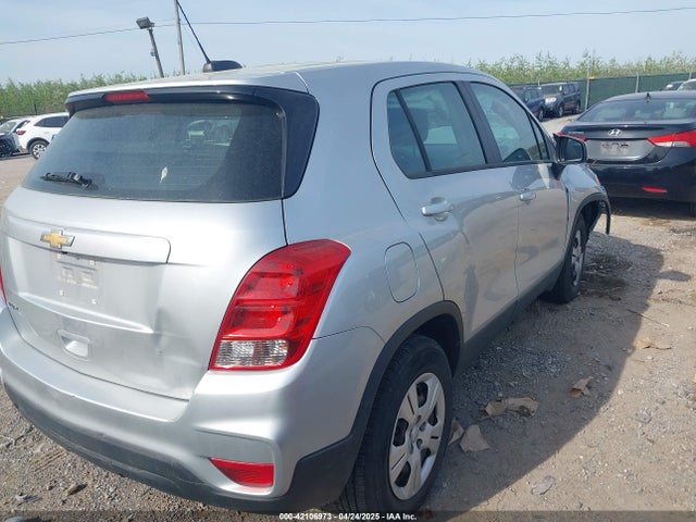 Chevrolet TRAX LS 2017 KL7CJKSB3HB232738 Image 4