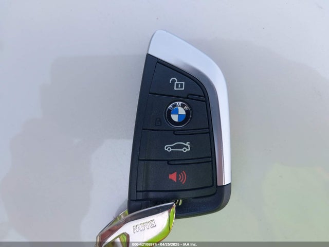 WBA13BJ09NWX51234 BMW 530I