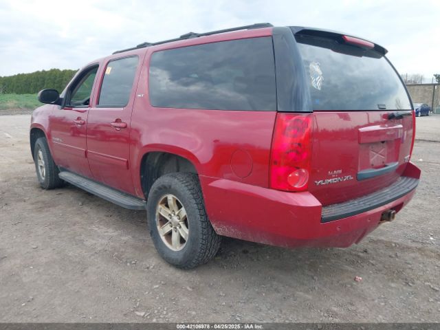 2013 GMC YUKON XL 1500 1GKS2KE7XDR320307 Photo 2