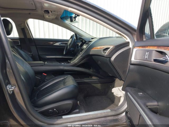 3LN6L2G99GR609353 Lincoln MKZ