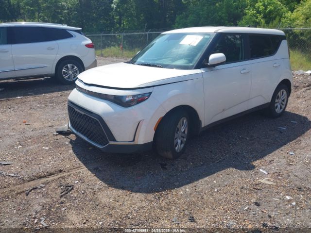 KNDJ23AU7P7840988 KIA SOUL LX