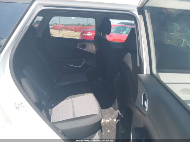 KNDJ23AU7P7840988 KIA SOUL LX