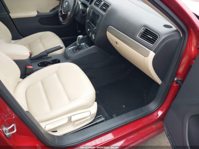 3VWDB7AJ3HM361496 Volkswagen Jetta 1.4t Se