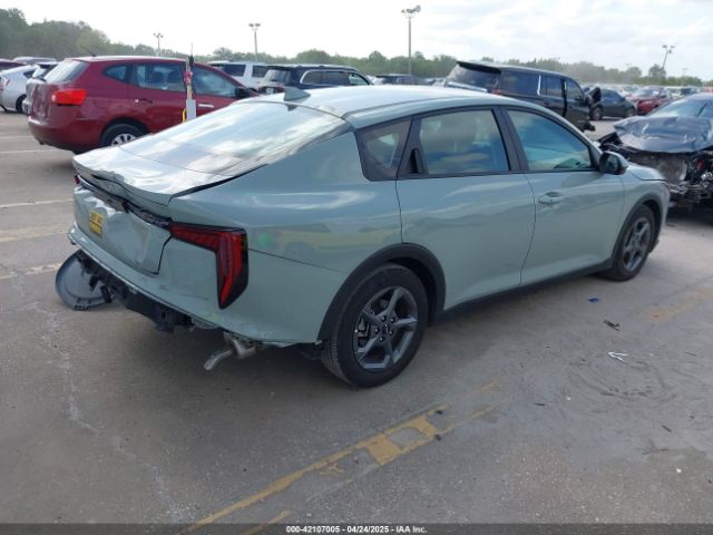 3KPFT4DE4SE003606 KIA K4 Lxs