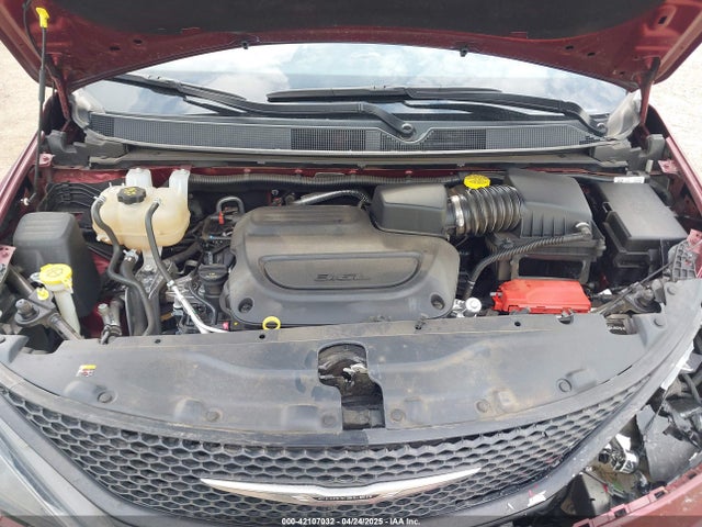 Chrysler 2023 2023 2C4RC1CG9PR534823 Image 10