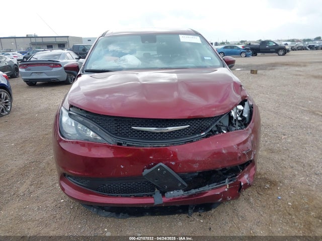 Chrysler 2023 2023 2C4RC1CG9PR534823 Image 12