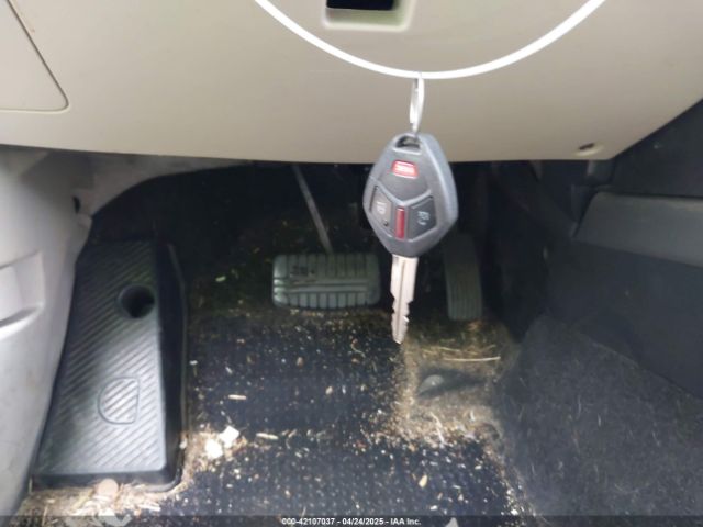 2007 MITSUBISHI OUTLANDER JA4MS31X07U014504 Photo 10