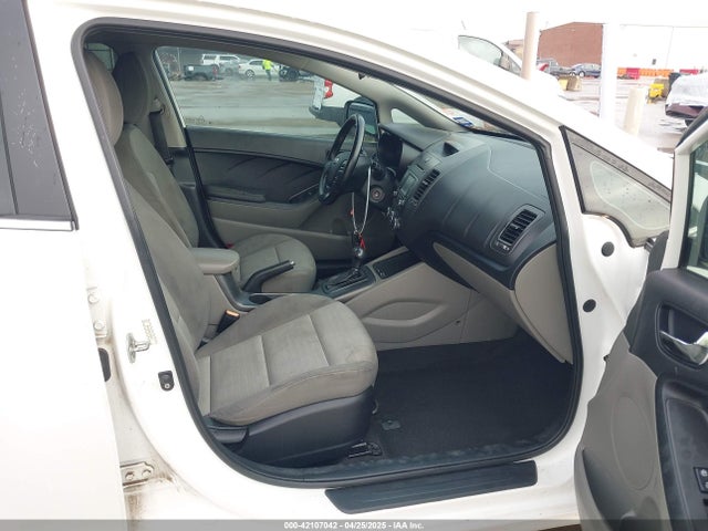 KNAFX4A82G5450616 KIA FORTE EX