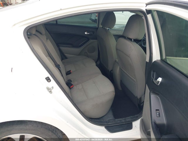 KNAFX4A82G5450616 KIA FORTE EX