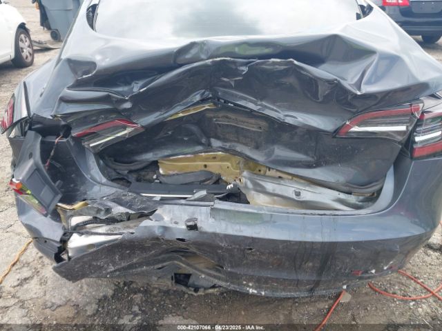 2021 TESLA MODEL 3 5YJ3E1EB7MF923632 Photo 5