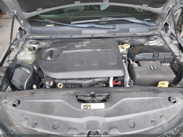 1C3CCCBG3FN533475 Chrysler 200 S