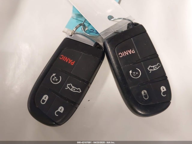 1C3CCCBG3FN533475 Chrysler 200 S