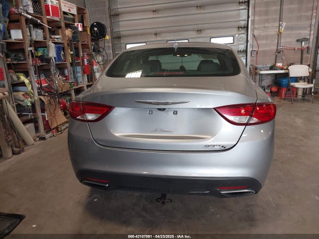 1C3CCCBG3FN533475 Chrysler 200 S