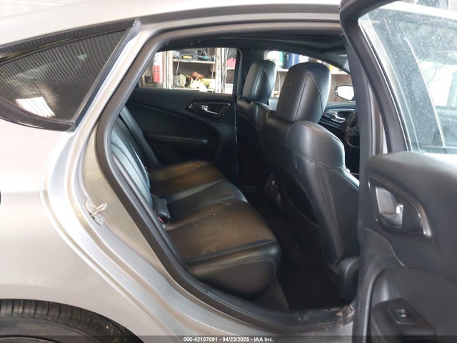 1C3CCCBG3FN533475 Chrysler 200 S
