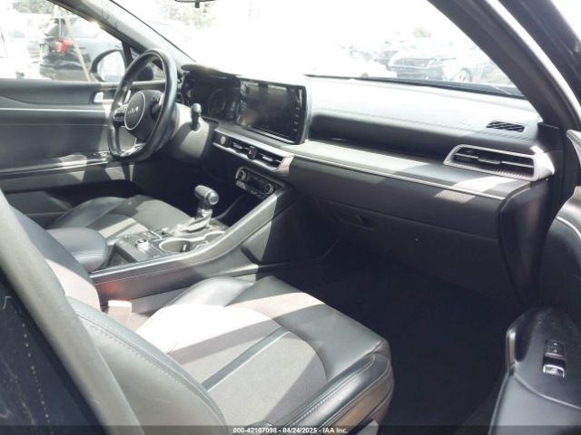 5XXG64J25NG100055 KIA K5 Gt-line