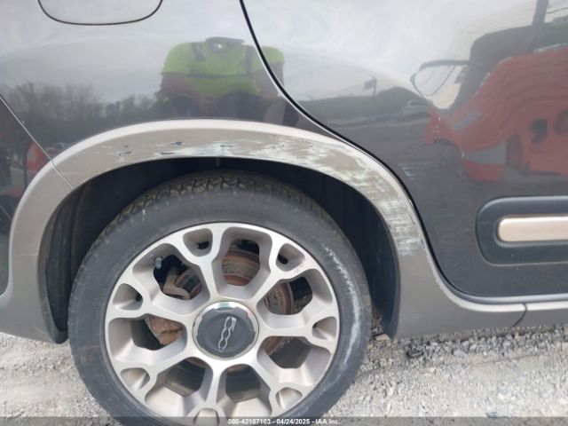 ZFBCFADH3EZ011646 Fiat 500L TREKKING
