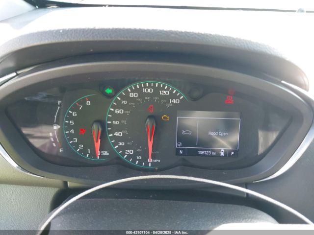 KL7CJKSB8LB033001 Chevrolet Trax Fwd Ls