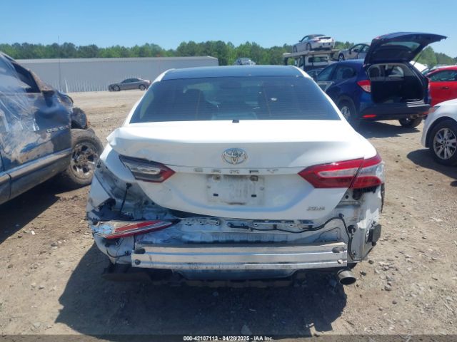 4T1B11HKXJU016486 Toyota CAMRY XLE