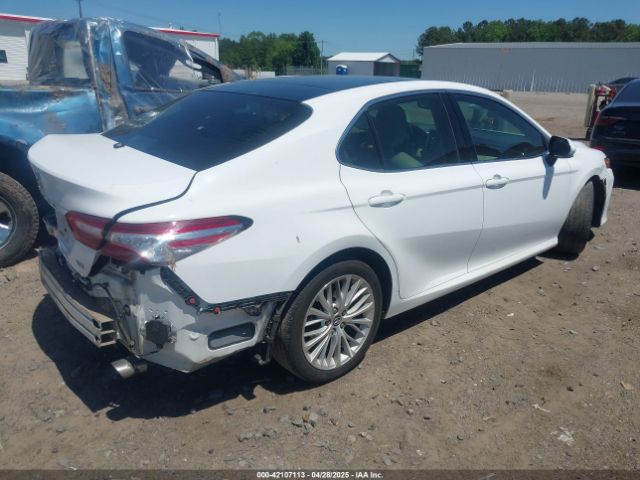 4T1B11HKXJU016486 Toyota CAMRY XLE