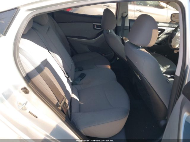 5NPDH4AE8FH590181 Hyundai ELANTRA SE