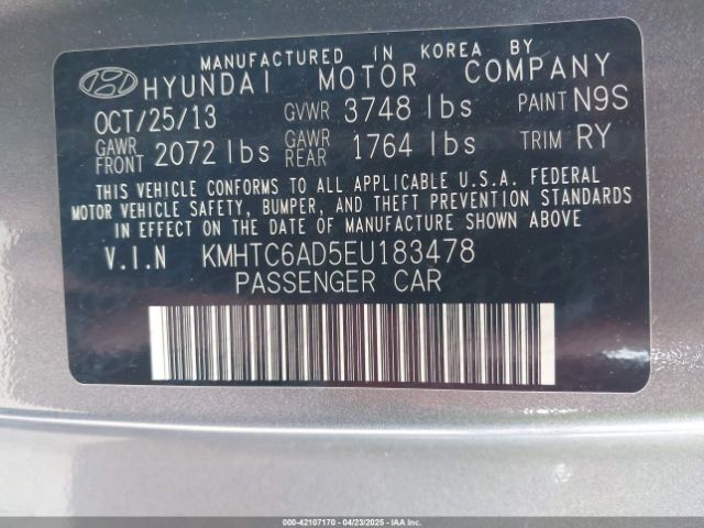 KMHTC6AD5EU183478 Hyundai Veloster Base W/black