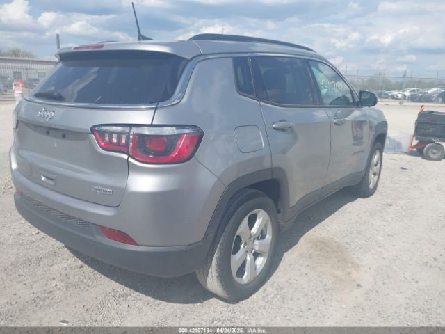 3C4NJCBB7KT742453 Jeep Compass Latitude Fwd