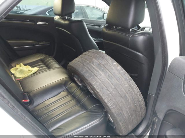 2018 CHRYSLER 300 2C3CCABG4JH285727 Photo 7