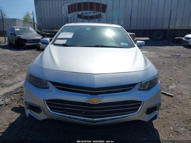 1G1ZD5ST0JF128973 Chevrolet MALIBU LT
