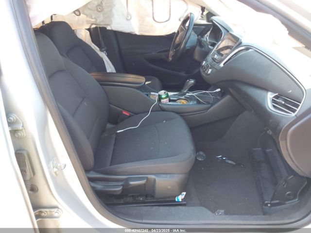 1G1ZD5ST0JF128973 Chevrolet MALIBU LT
