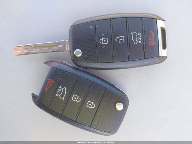 5XYKT3A64EG508333 KIA SORENTO LX