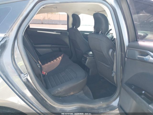 3FA6P0HD8FR128336 Ford FUSION SE