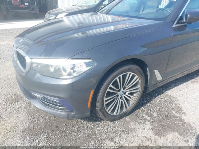 WBAJA7C33HG905610 BMW 5 Series 530i Xdrive