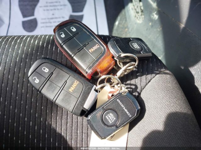 3C4PDCBB9KT731969 Dodge JOURNEY SE