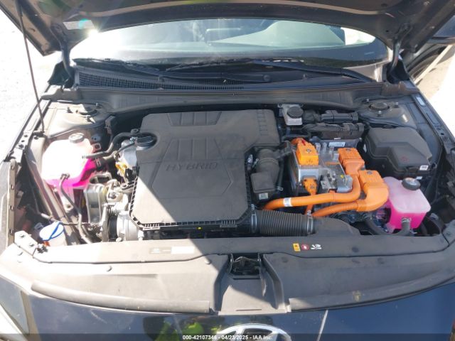 KMHLN4AJ3PU084228 Hyundai Elantra Hybrid Limited